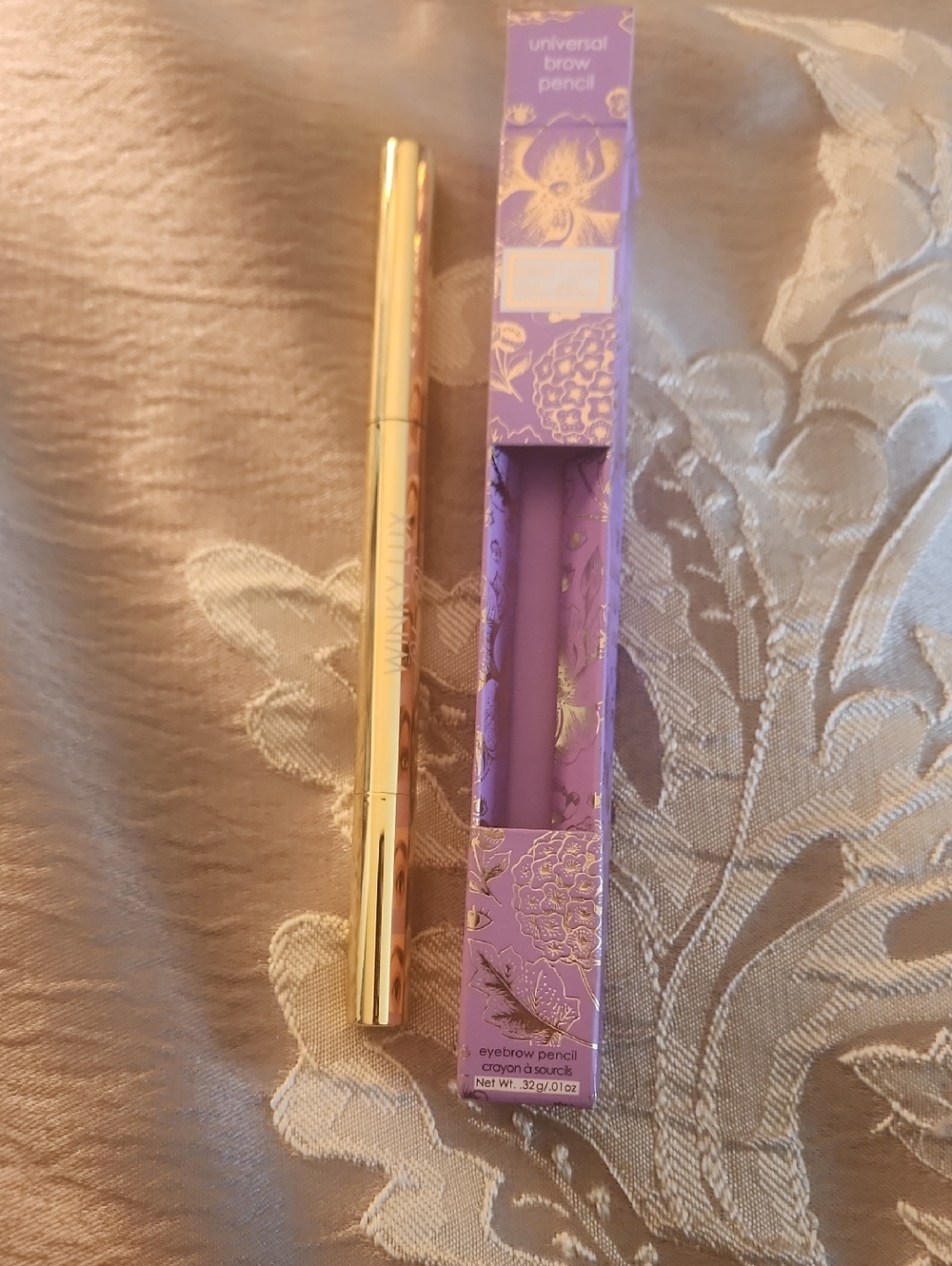 nib WINKY LUX Brow Pencil- universal shade